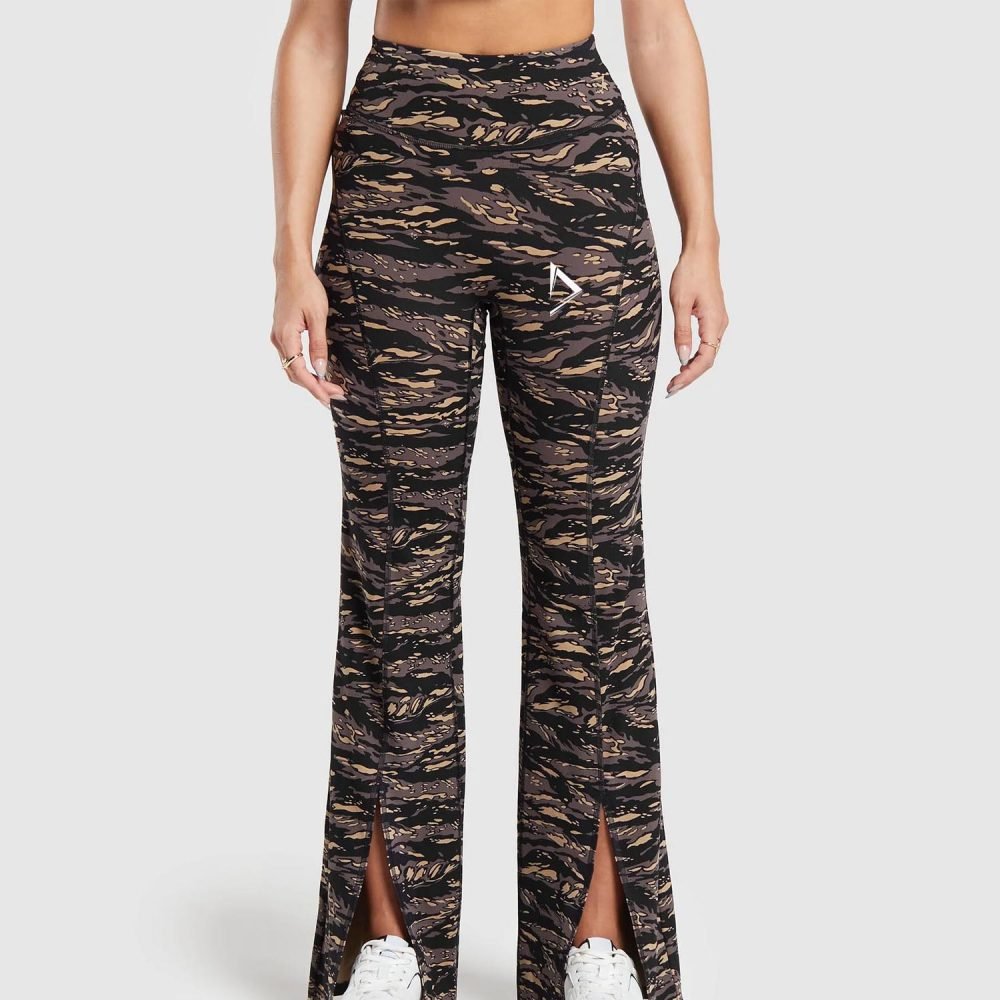 Split Flare Printed Leggings